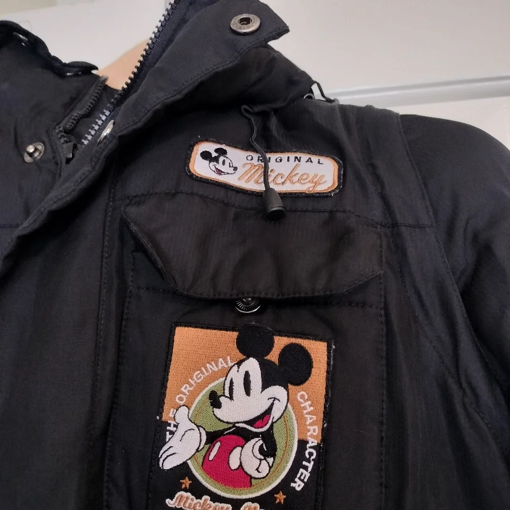 Disney‎ Thick Puffer Black Coat With Mickey Patch Size Childs Large